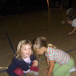 poes Charlotte en Jamie - Toneelvereniging Plankenkoorts 